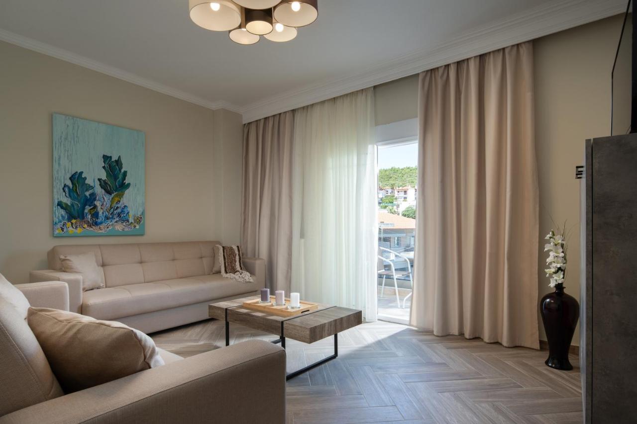 Olenia Luxury Apartments 4 Neos Marmaras Exteriör bild